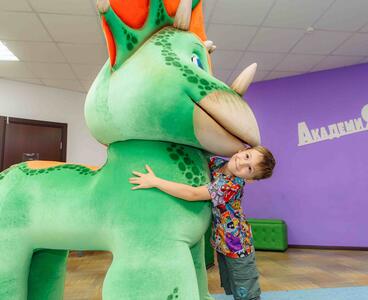 Аниматоры в Самаре Динозаврия на детский праздник в Самаре